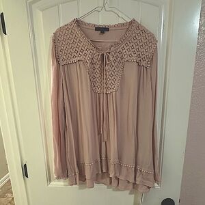Signature Studio Lace Detailed Blush Top Plus Size NWT